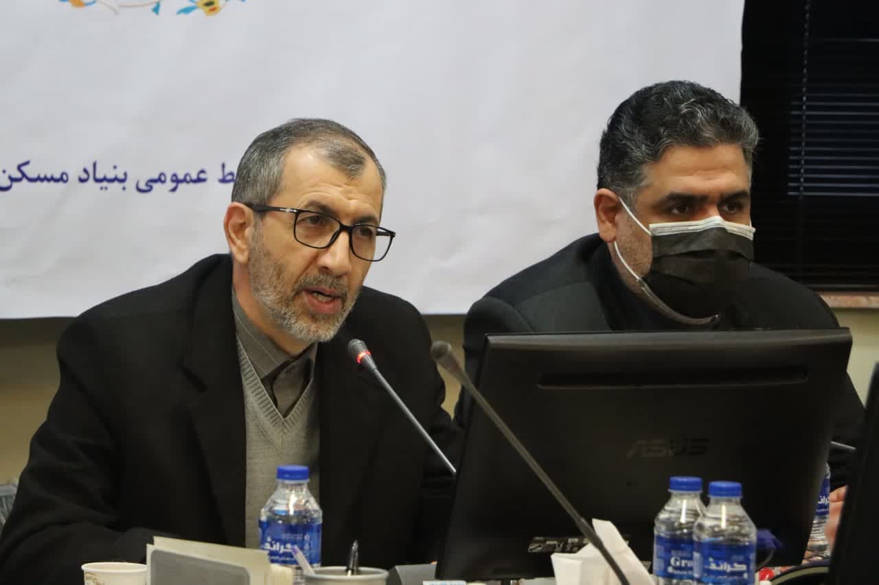 با ابزار الهی امر به معروف و نهی از منکر می توان جامعه را به سوی فلاح و رستگاری هدایت کرد.